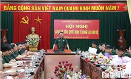 Quân khu công bố, trao quyết định về công tác cán bộ